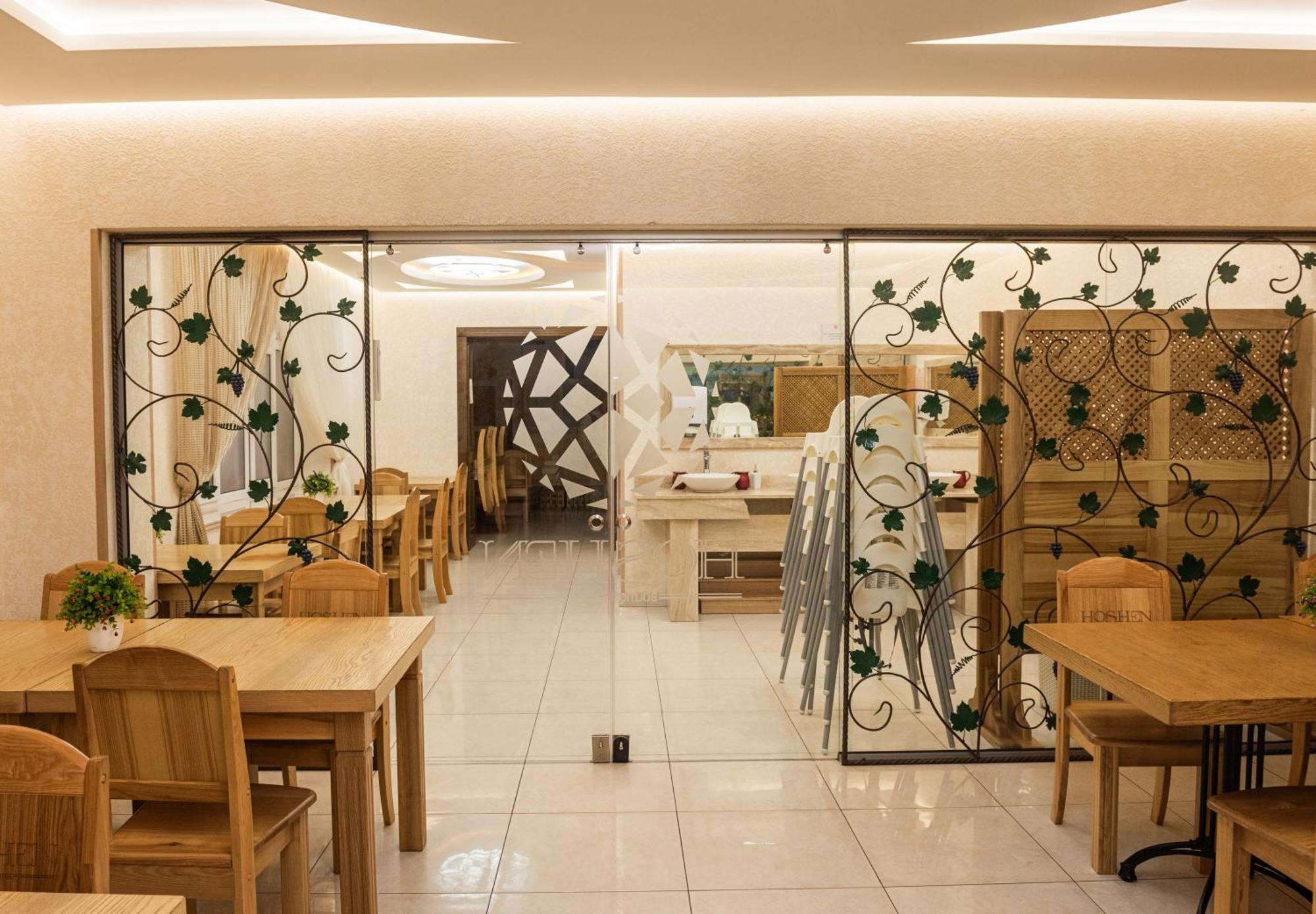 Hoshen Hotel Умань Экстерьер фото