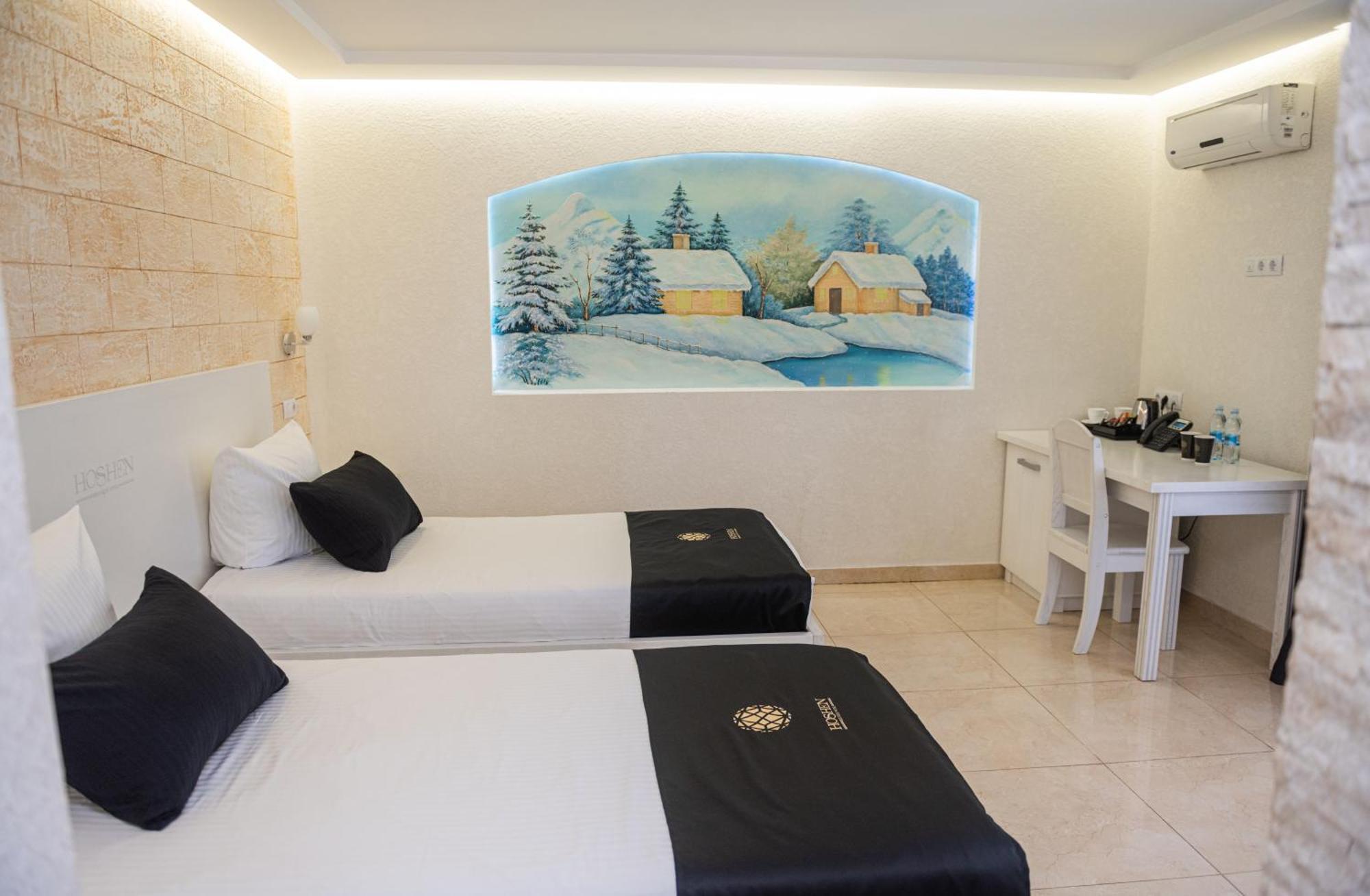Hoshen Hotel Умань Экстерьер фото